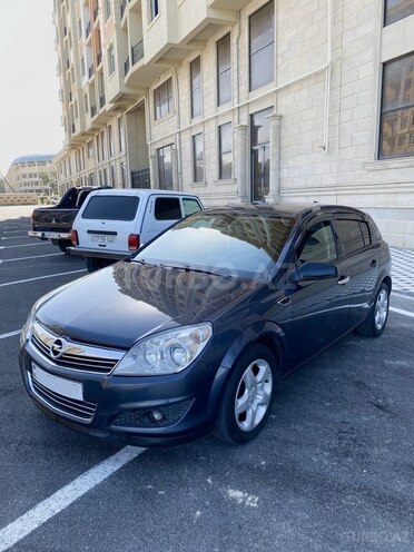 Opel Astra 2009, 280,000 km - 1.4 л - Sumqayıt
