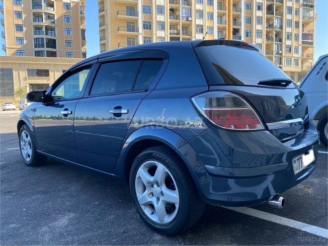 Opel Astra 2009, 280,000 km - 1.4 л - Sumqayıt