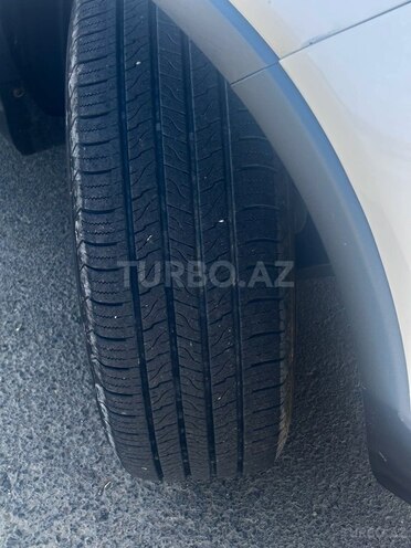Kia Sorento 2011, 276,635 km - 2.4 l - Salyan