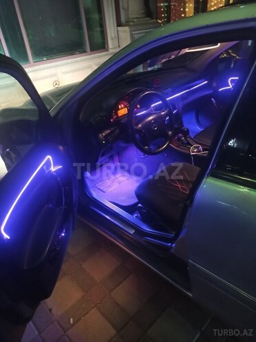 Mercedes C 220 d 2001, 200,000 km - 2.2 л - Şirvan