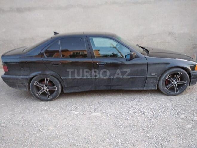 BMW 318 1997, 400,000 km - 1.8 l - Bakı