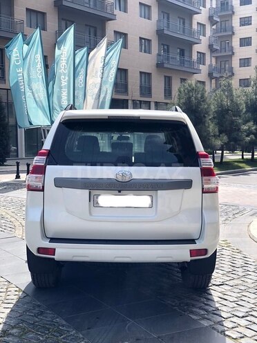 Toyota Land Cruiser Prado 2015, 190,000 km - 2.7 l - Bakı