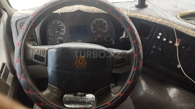 HOWO Sinotruk 2012, 200,000 km - 9.7 l - Bakı