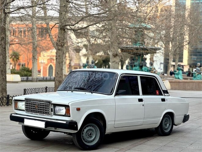 LADA (VAZ) 2107 2006, 95,000 km - 1.6 л - Gəncə