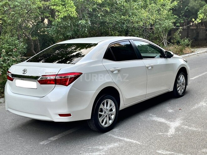 Toyota Corolla 2013, 160,800 km - 1.6 l - Bakı