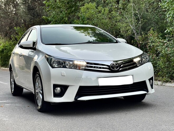 Toyota Corolla 2013, 160,800 km - 1.6 l - Bakı