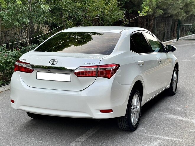 Toyota Corolla 2013, 160,800 km - 1.6 l - Bakı