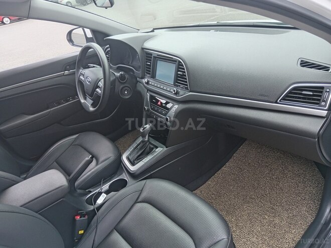Hyundai Avante 2017, 144,268 km - 1.6 l - Bakı