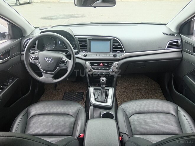 Hyundai Avante 2017, 144,268 km - 1.6 l - Bakı