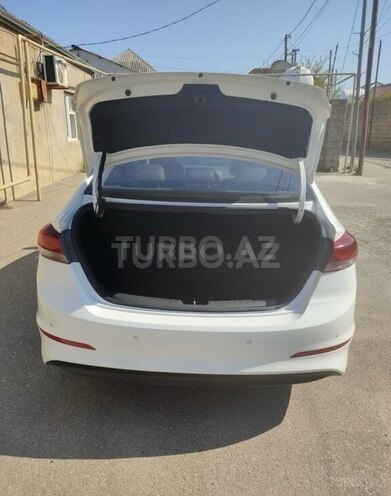Hyundai Avante 2016, 787,500 km - 1.6 l - Bakı