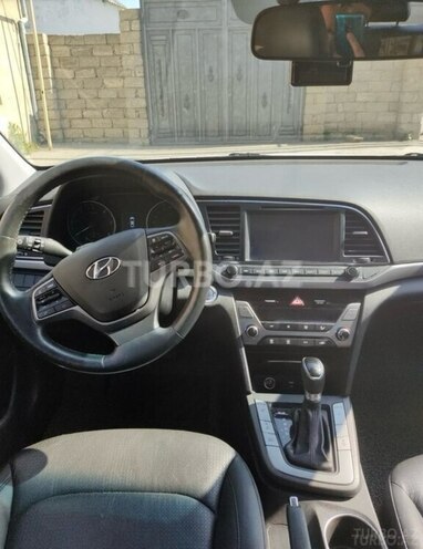 Hyundai Avante 2016, 787,500 km - 1.6 l - Bakı