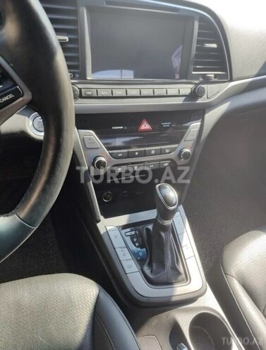 Hyundai Avante 2016, 787,500 km - 1.6 l - Bakı