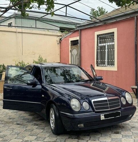 Mercedes E 230 1997, 350,000 km - 2.3 l - Bakı