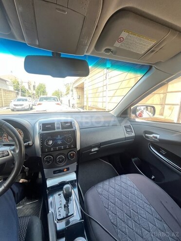 Toyota Corolla 2010, 230,000 km - 1.8 l - Bakı