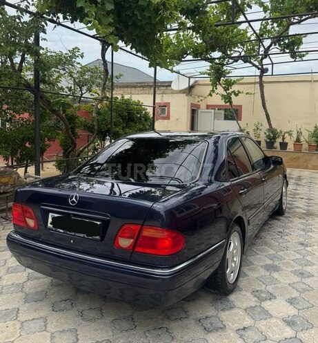 Mercedes E 230 1997, 350,000 km - 2.3 l - Bakı