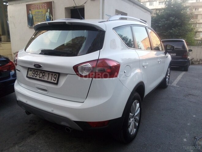 Ford Kuga 2012, 110,000 km - 2.5 l - Bakı