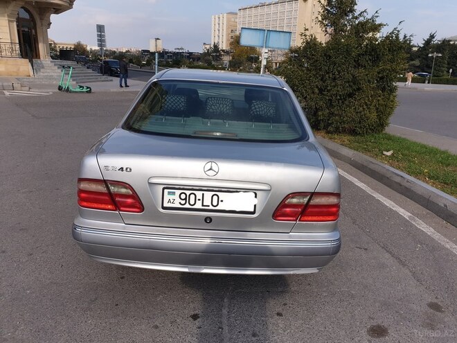 Mercedes E 240 2001, 192,000 km - 2.6 l - Bakı