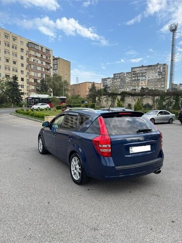 Kia  2008, 252,000 km - 1.6 l - Bakı