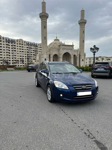 Kia  2008, 252,000 km - 1.6 l - Bakı