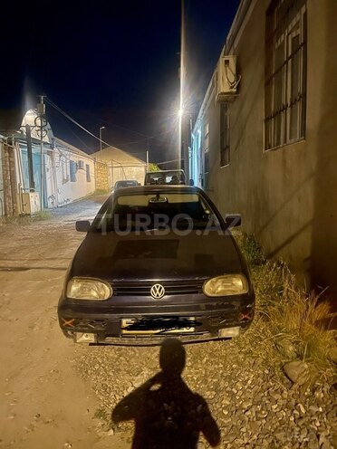 Volkswagen Golf 1993, 250,000 km - 1.8 l - Gəncə
