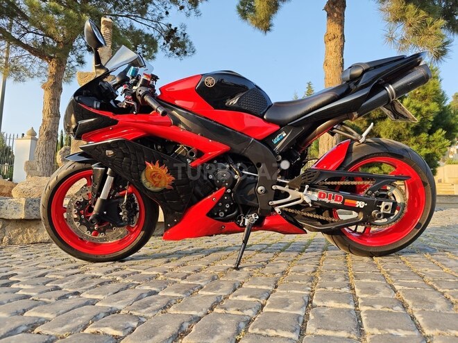 Yamaha YZF-R1-2