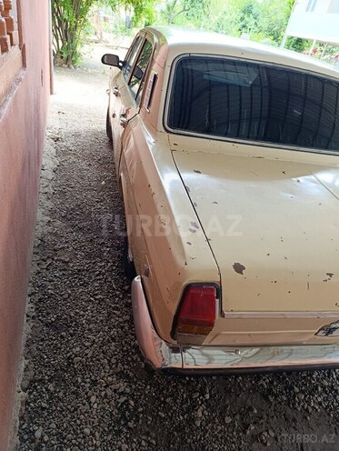 GAZ 24 1985, 900,000 km - 2.4 l - Qazax