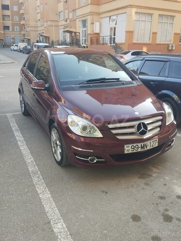 Mercedes B 180 2011, 171,000 km - 1.7 л - Bakı