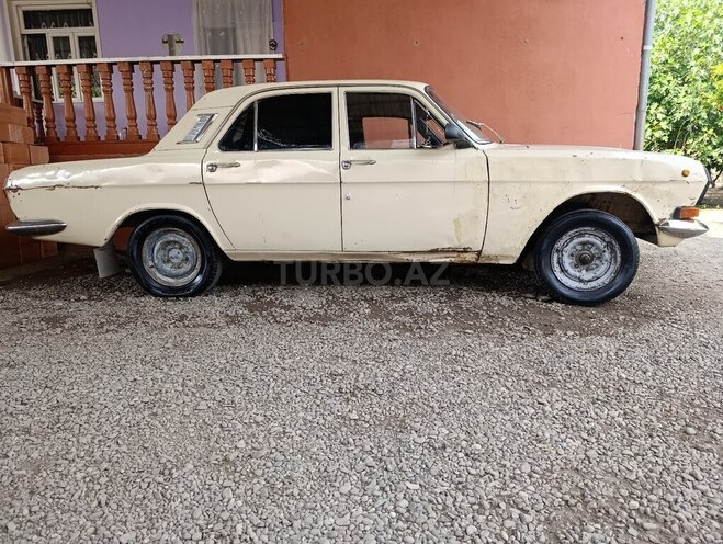 GAZ 24 1985, 900,000 km - 2.4 l - Qazax