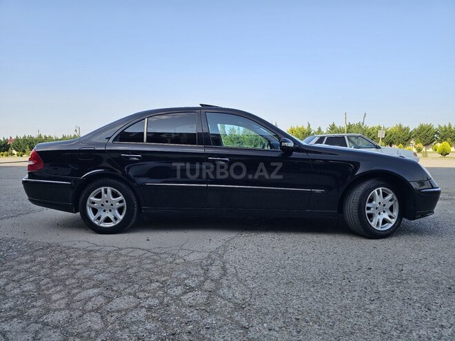 Mercedes E 240 2003, 330,000 km - 2.6 l - Bakı