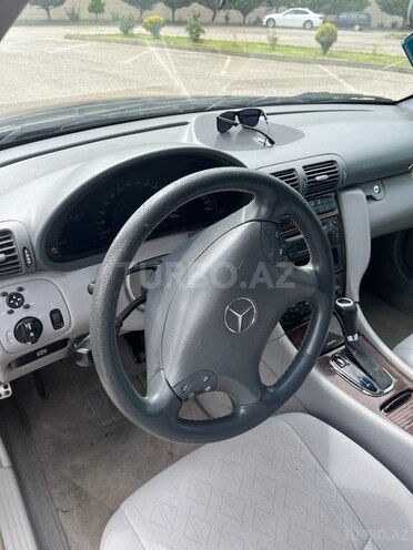Mercedes C 240 2001, 255,100 km - 2.4 l - Xaçmaz