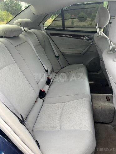 Mercedes C 240 2001, 255,100 km - 2.4 l - Xaçmaz