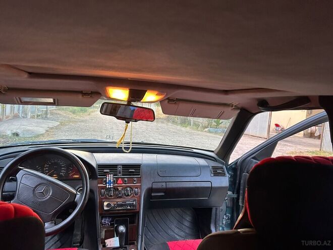 Mercedes C 180 1996, 250,000 km - 1.8 l - Şirvan