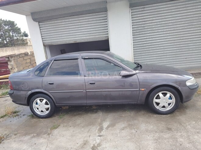 Opel Vectra 1996, 503,000 km - 1.8 l - Ağsu