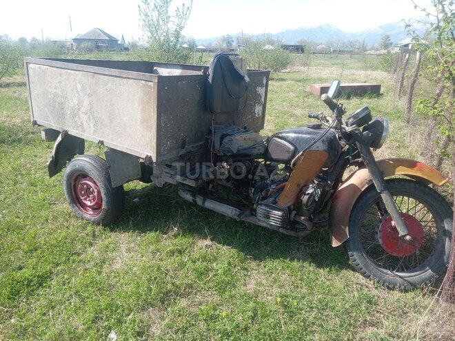 Dnepr 11 1984, 85,585 km - 0.7 l - Qəbələ