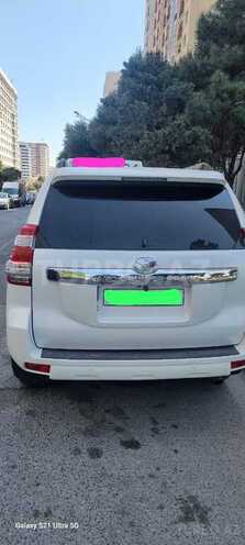 Toyota Land Cruiser Prado-3