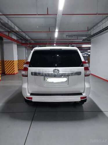 Toyota Land Cruiser Prado 2014, 138,500 km - 2.7 л - Gəncə