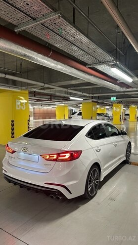 Hyundai Elantra 2017, 65,000 km - 1.6 l - Gəncə