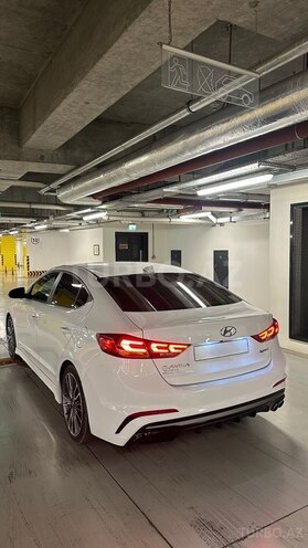 Hyundai Elantra 2017, 65,000 km - 1.6 l - Gəncə
