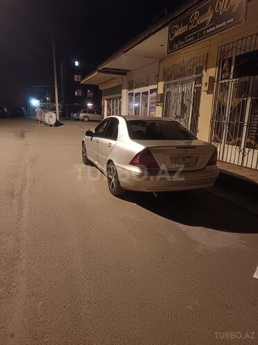 Mercedes C 200 2000, 395,637 km - 2.0 l - Şirvan