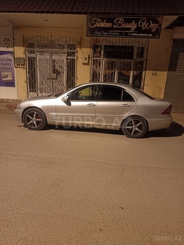 Mercedes C 200 2000, 395,637 km - 2.0 l - Şirvan