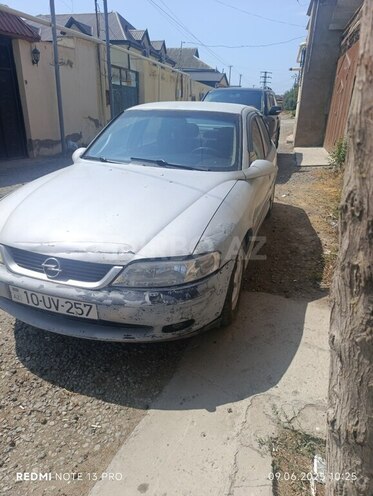Opel Vectra 1998, 365,000 km - 1.8 l - Bakı