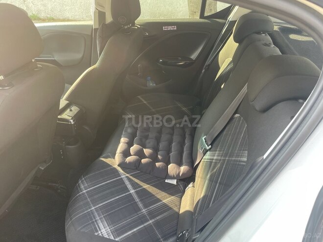 Opel Corsa 2015, 109,500 km - 1.4 л - Bakı
