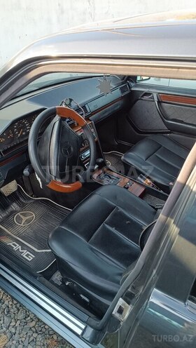 Mercedes E 220 1994, 350,000 km - 2.2 l - Lənkəran