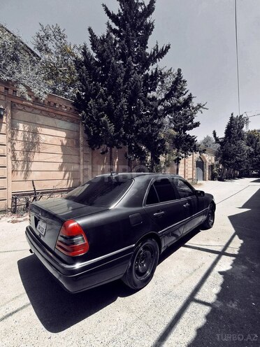 Mercedes C 220 1995, 344,000 km - 2.2 л - Bakı