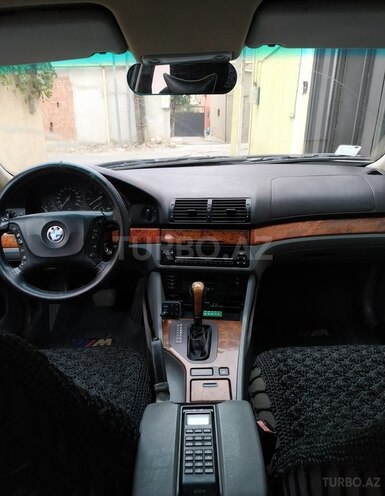 BMW 528 1999, 300,000 km - 2.8 l - Xırdalan