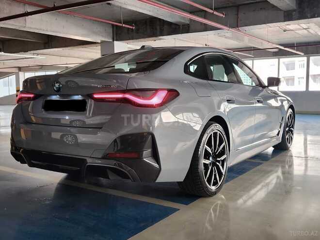BMW i4-6