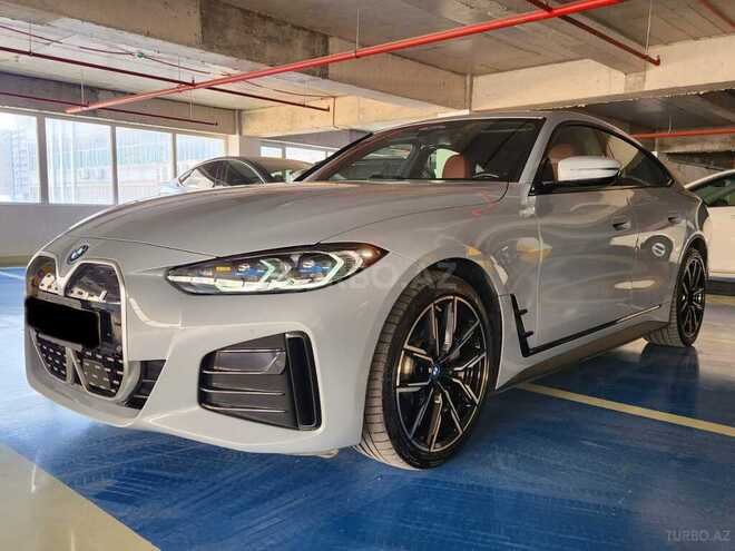 BMW i4-3