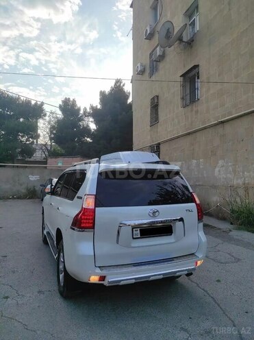 Toyota Land Cruiser Prado 2011, 240,000 km - 2.7 l - Bakı