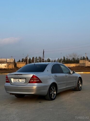 Mercedes C 200 2001, 369,000 km - 2.0 l - Şirvan