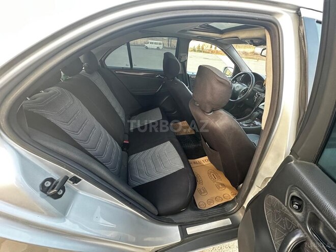 Mercedes C 200 2001, 369,000 km - 2.0 l - Şirvan